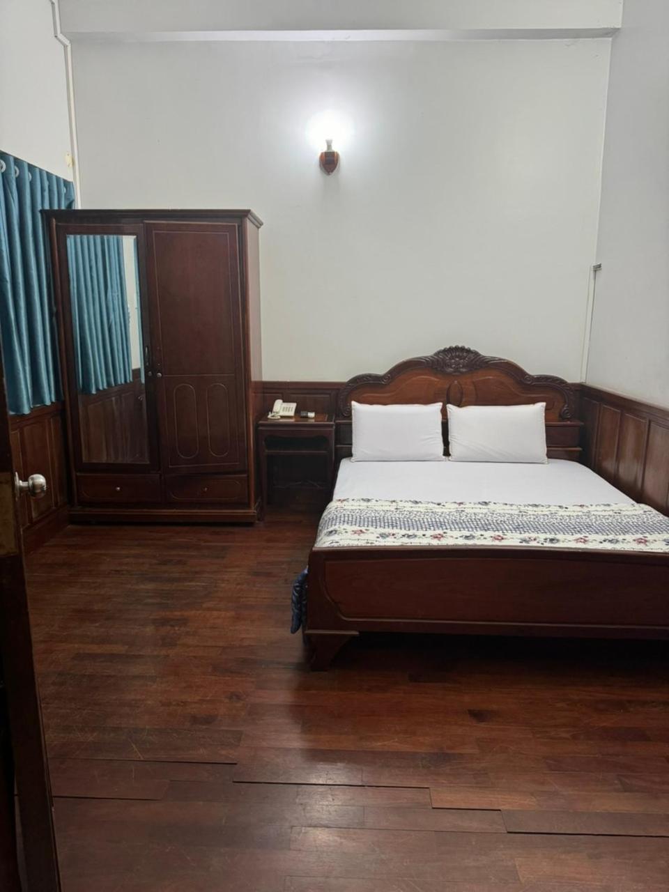 Song Cau Hotel Thành Pho Ho Chí Minh Esterno foto