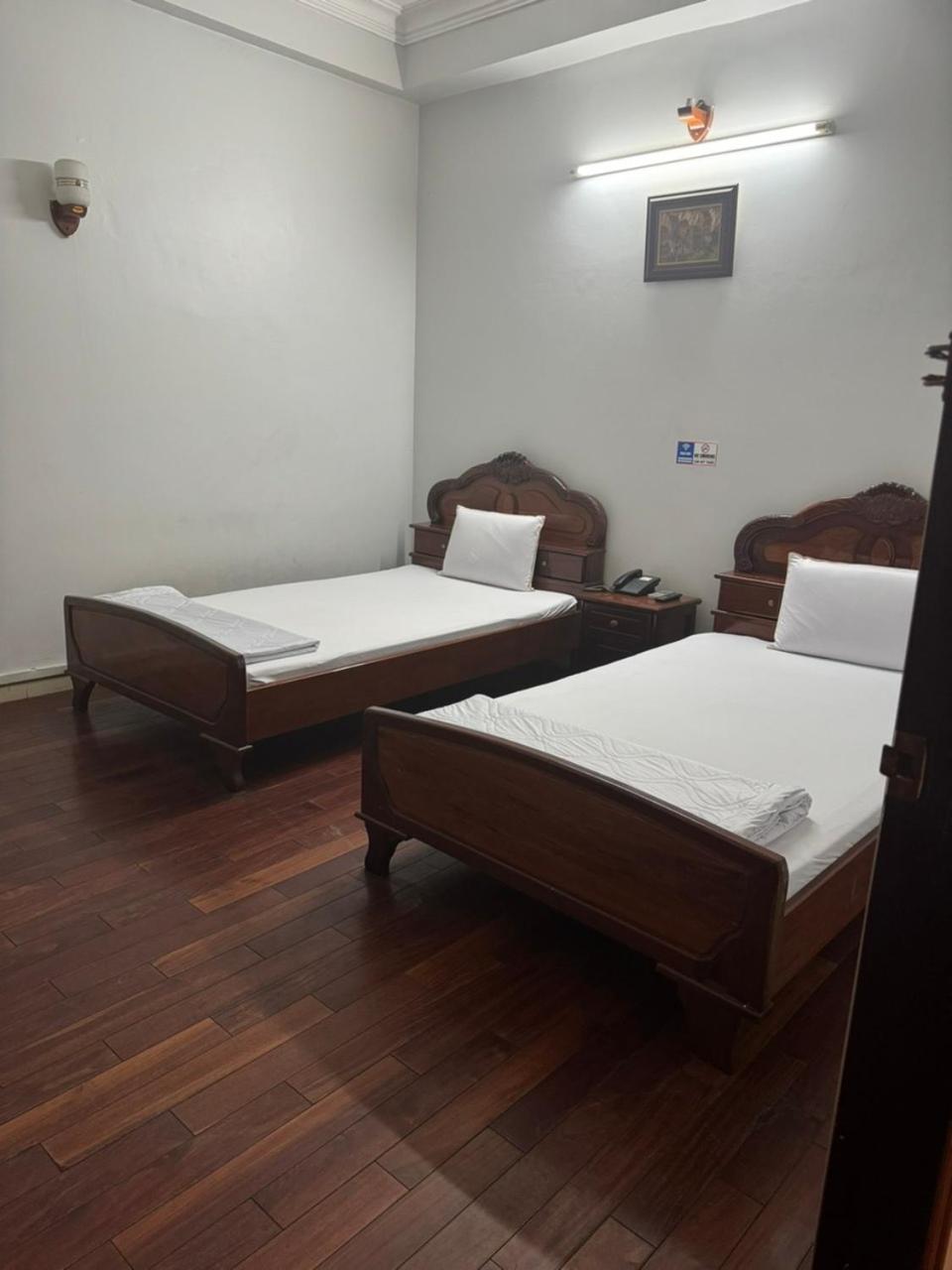 Song Cau Hotel Thành Pho Ho Chí Minh Esterno foto